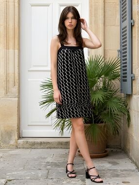 Black And White Linen Dresses for Sale up to 90% Off: Poshmark Black And White Linen Dresses for Sale up to 90% Off: Poshmark